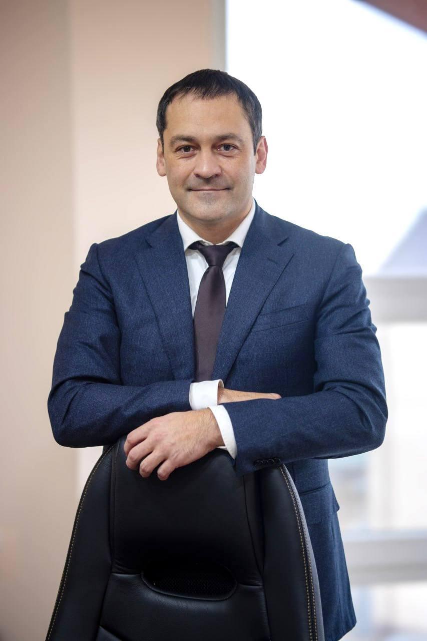 Генеральный директор